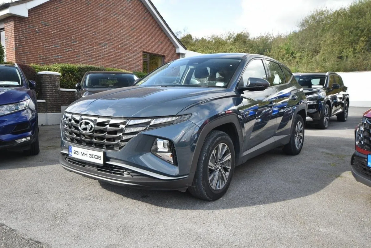 Hyundai Tucson 2WD Comfort Plus - Image 2