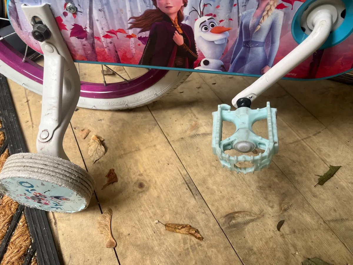 Frozen Elsa children’s kids Bike - Image 2