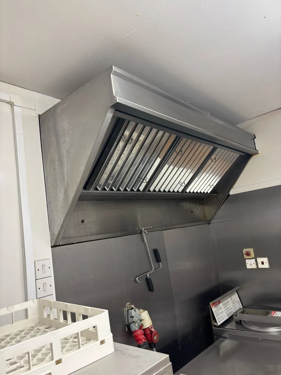 Stainless steel canopie - Image 2