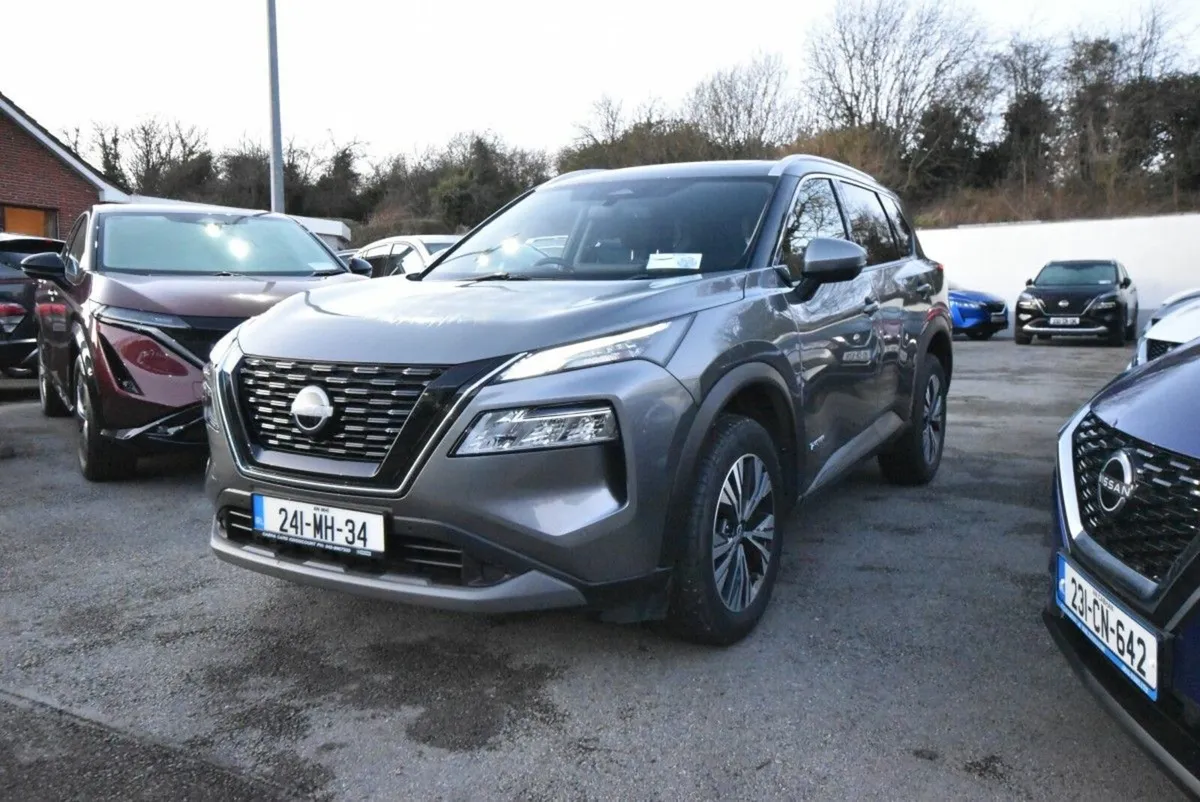 Nissan X-Trail SV Premium E-Power - Image 3