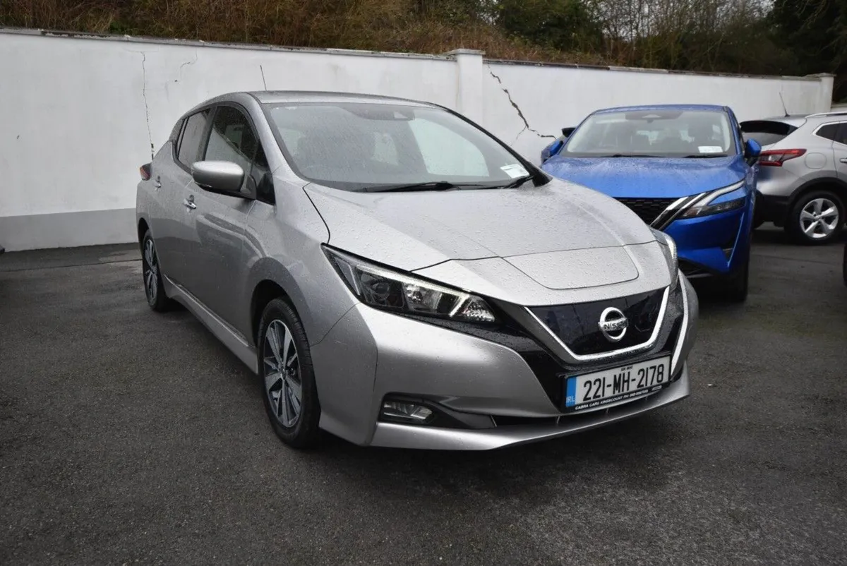 Nissan Leaf Leaf SV 40 kWh - Image 1