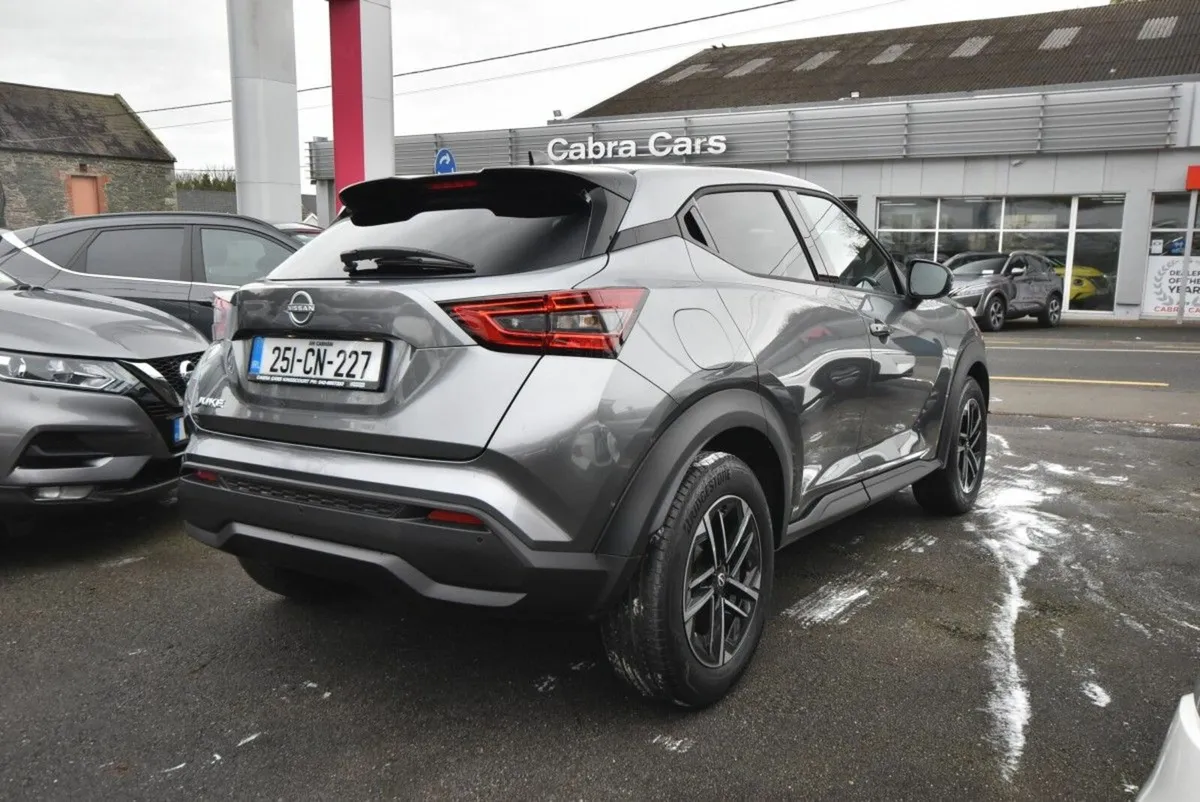 Nissan Juke 251 DEMO. 1.0 Premium - Image 2