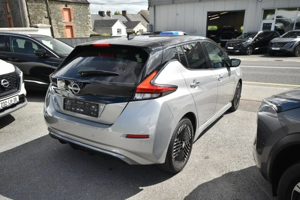 Nissan Leaf Tekna. Only 6,000kms. 242 reg. 40kw - Image 2