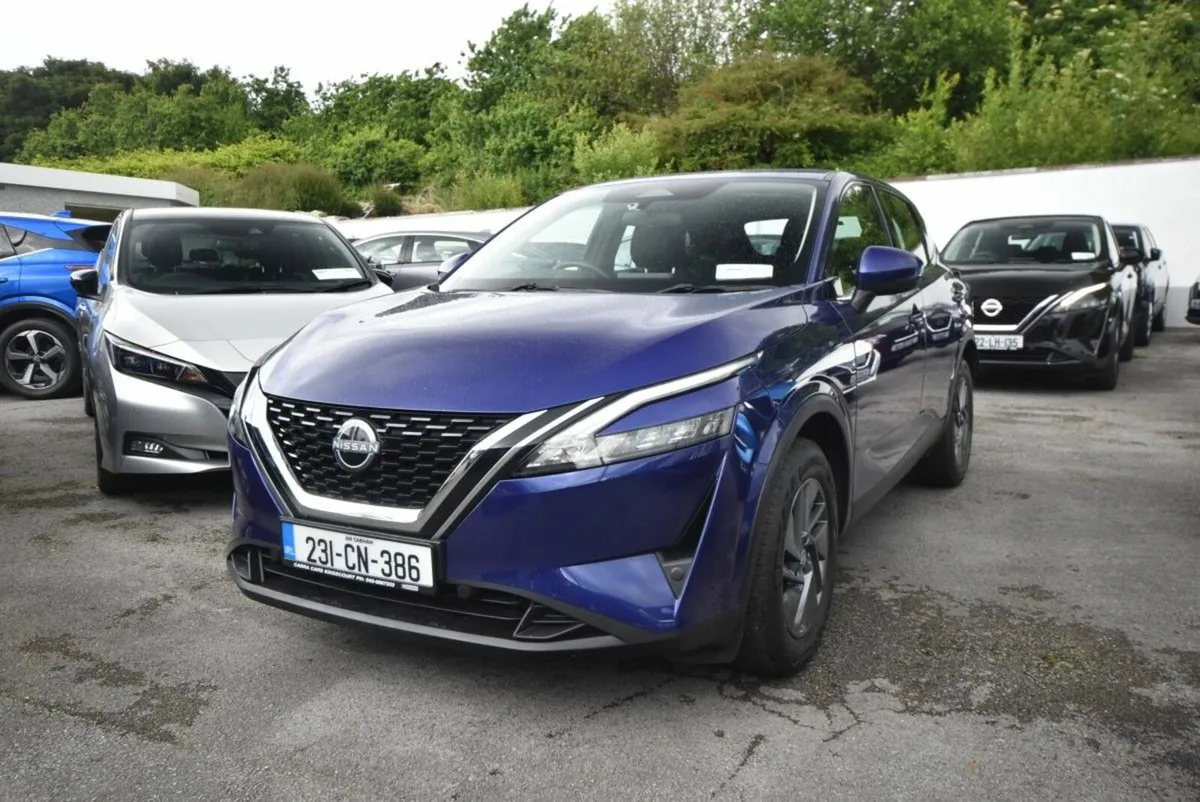 Nissan Qashqai 1.3 PET MILD HYBRID SV - Image 3
