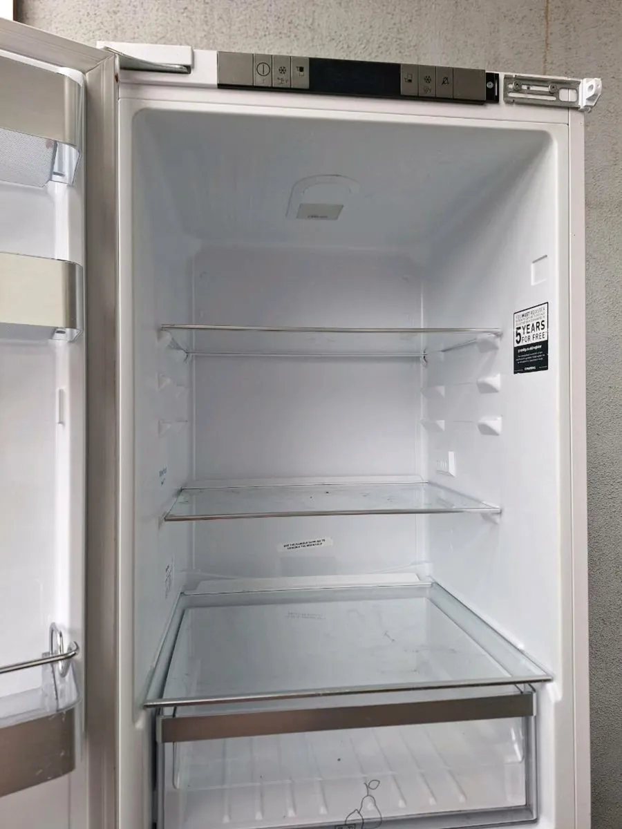 Fridge freezer - Image 3