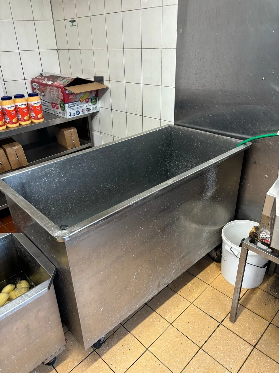 Stainless steel baths - Image 1