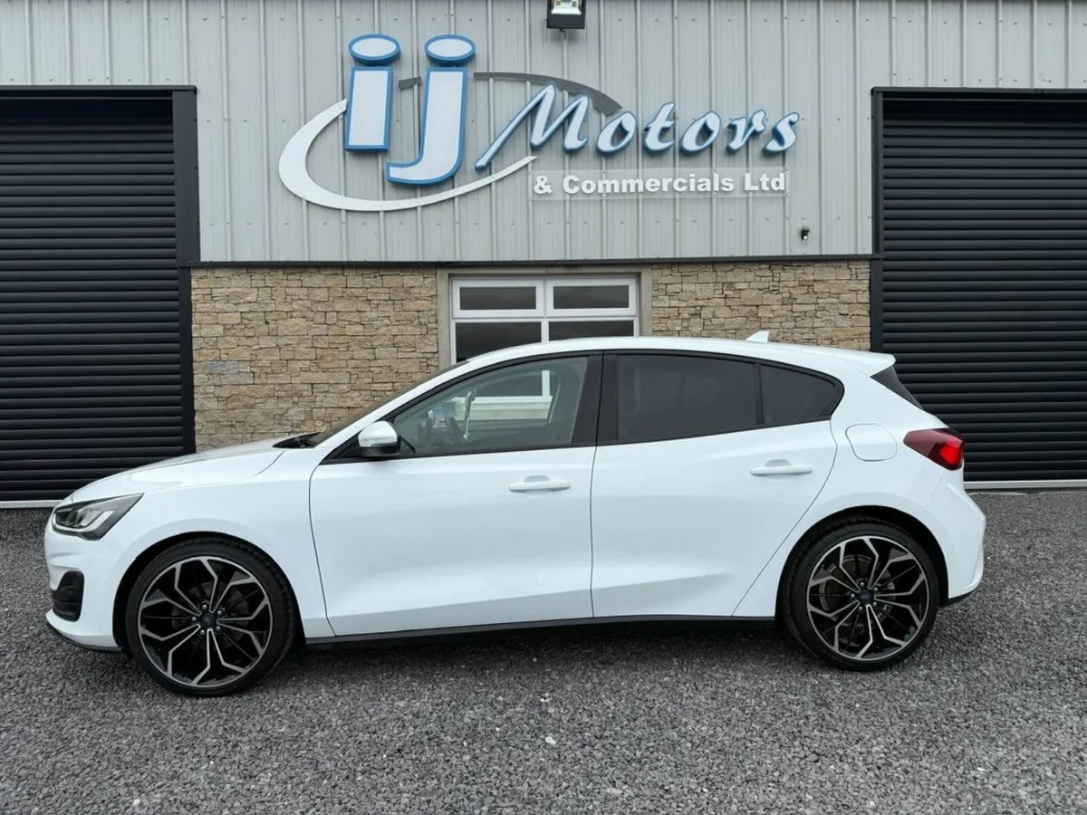 '22 FORD FOCUS 1.5 120 EcoBlue Trend - Image 4