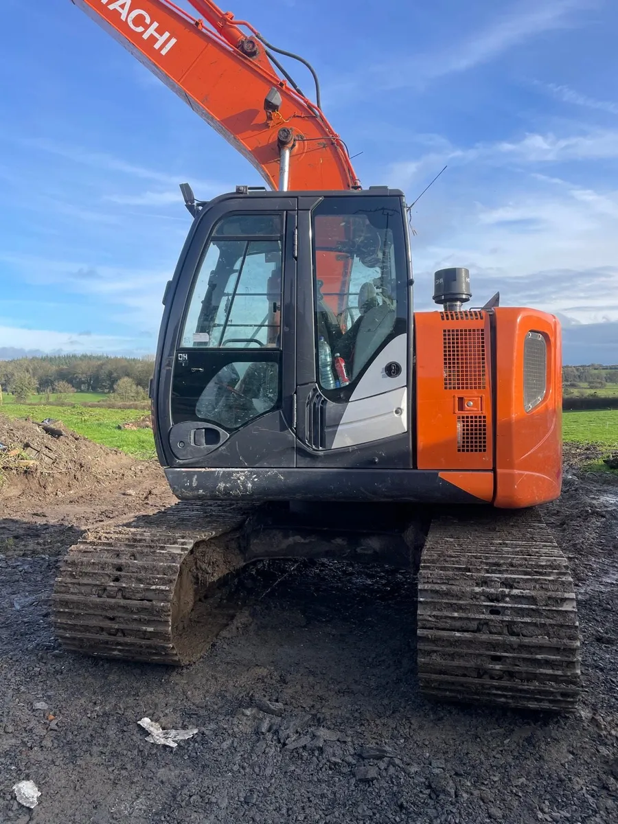 Zaxis 135-5 2014 - Image 1