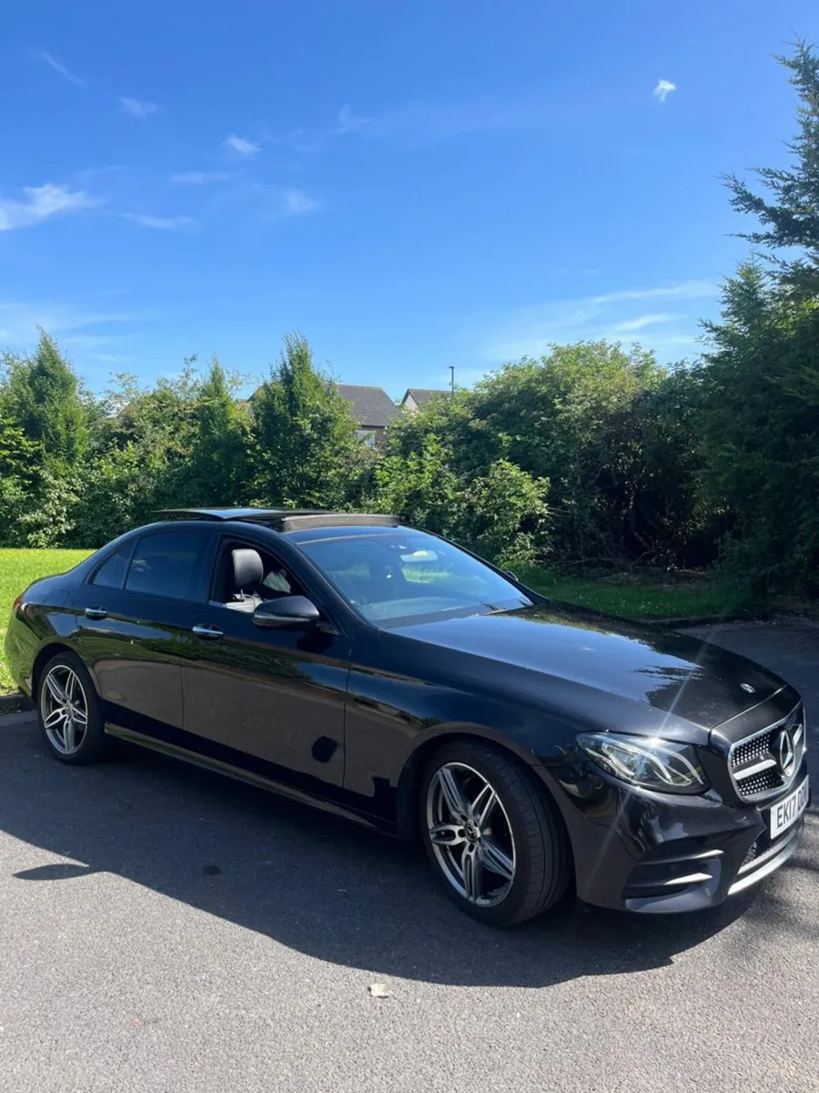 Mercedes-Benz E-Class 2017 - Image 2