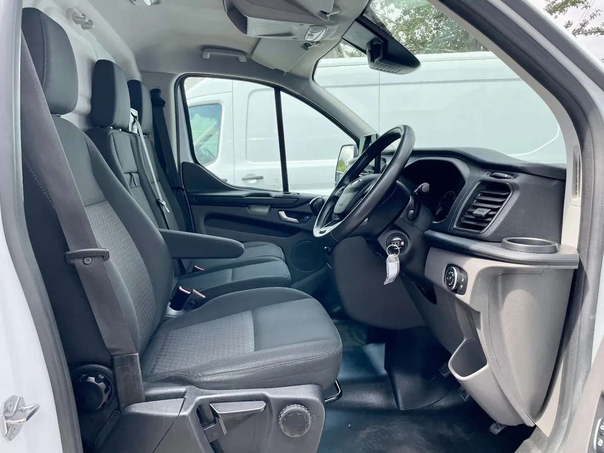 Ford Transit Custom 300L2 TREND 2.0TDCI 130PS,2023 - Image 4