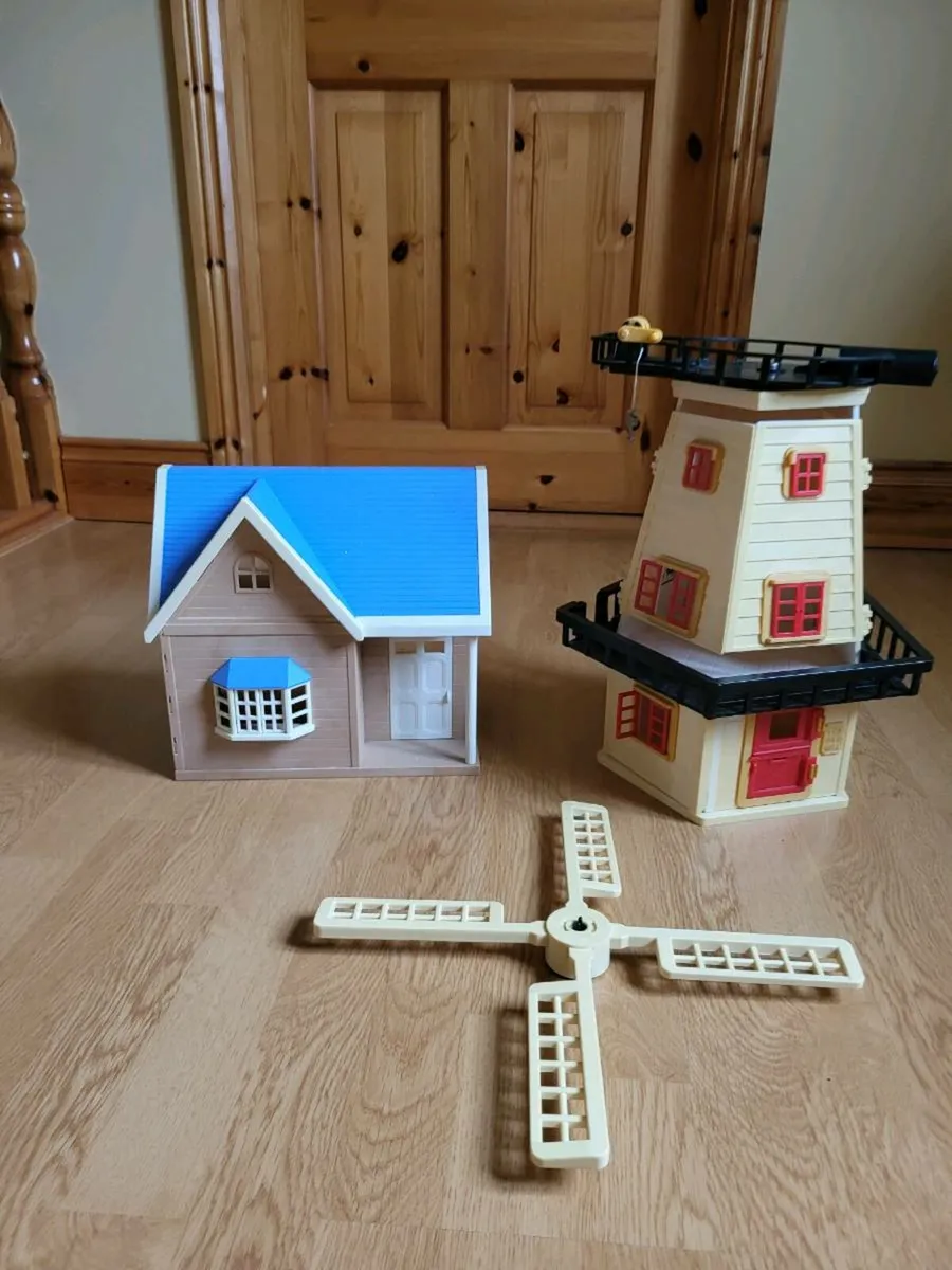 Sylvanian Family Mill and house - Image 1