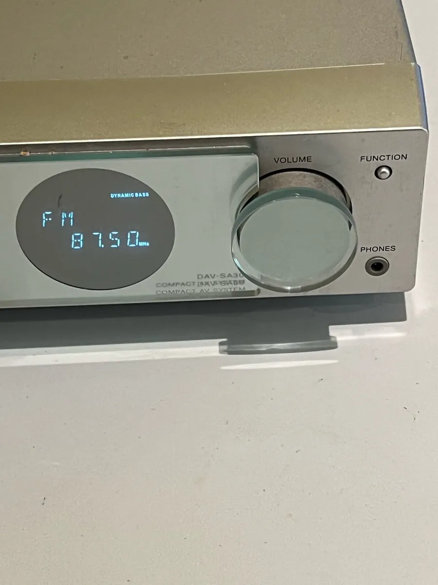 Sony S-Master. 5.1 Surround Amp and Speakers - Image 3