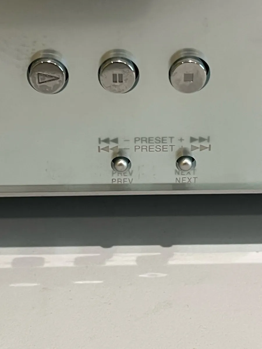 Sony S-Master. 5.1 Surround Amp and Speakers - Image 4