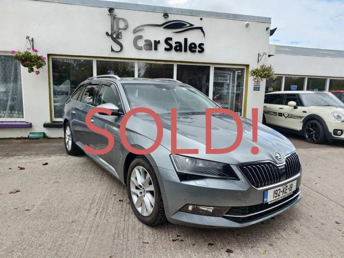 Skoda Superb 2.0 TDI 150bhp Style Estate - Image 1
