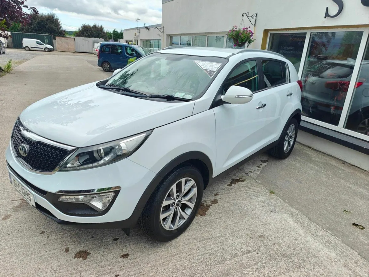 Kia Sportage 1.7D PLATINUM 2WD - Image 4