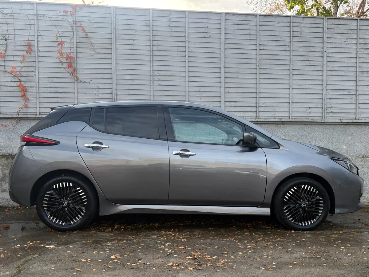 2022 NISSAN LEAF N-CONNECTA / APPLE & ANDROID - Image 3