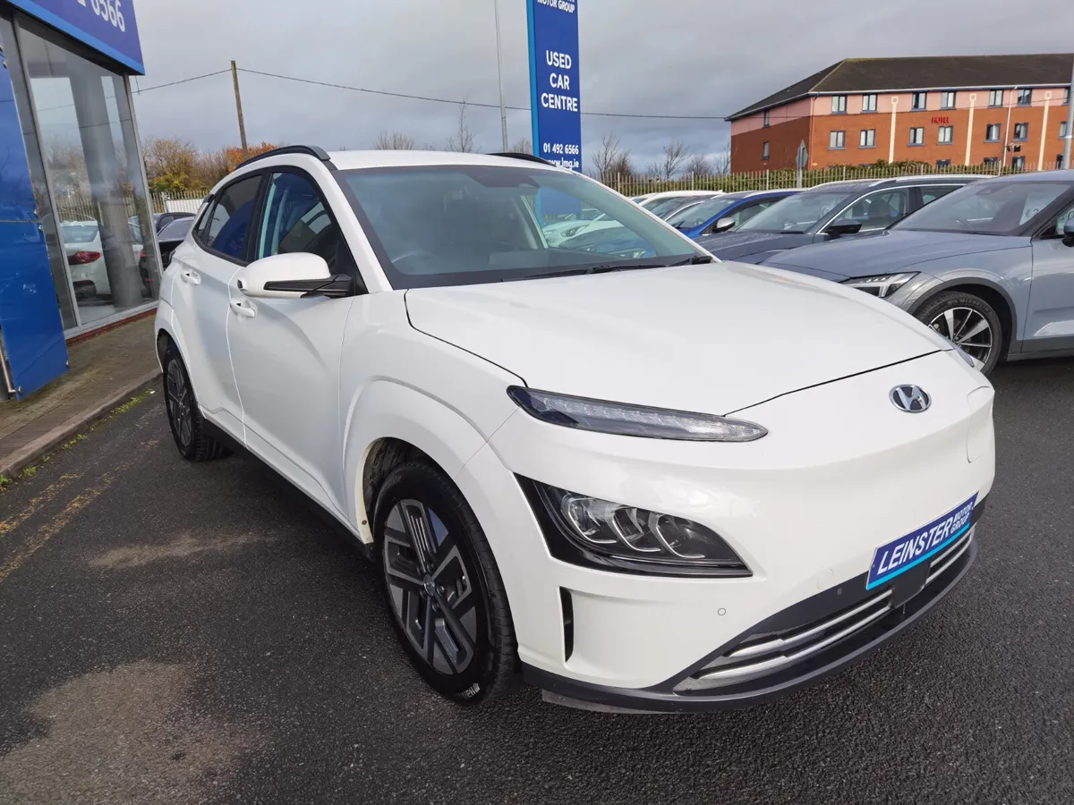 HYUNDAI KONA 64KWH PREMIUM - Image 3