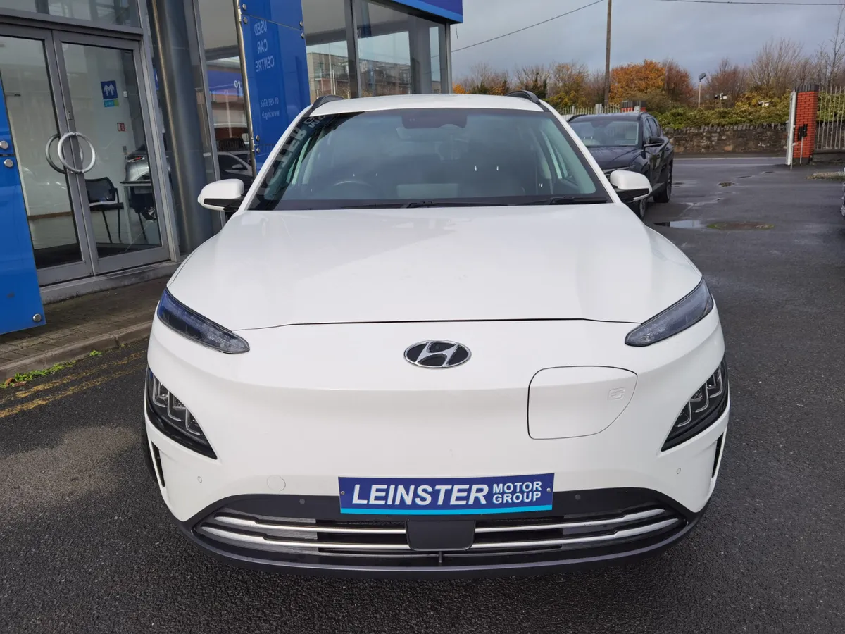 HYUNDAI KONA 64KWH PREMIUM - Image 2