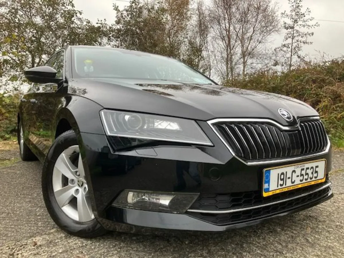 Skoda Superb 2019 - Image 3