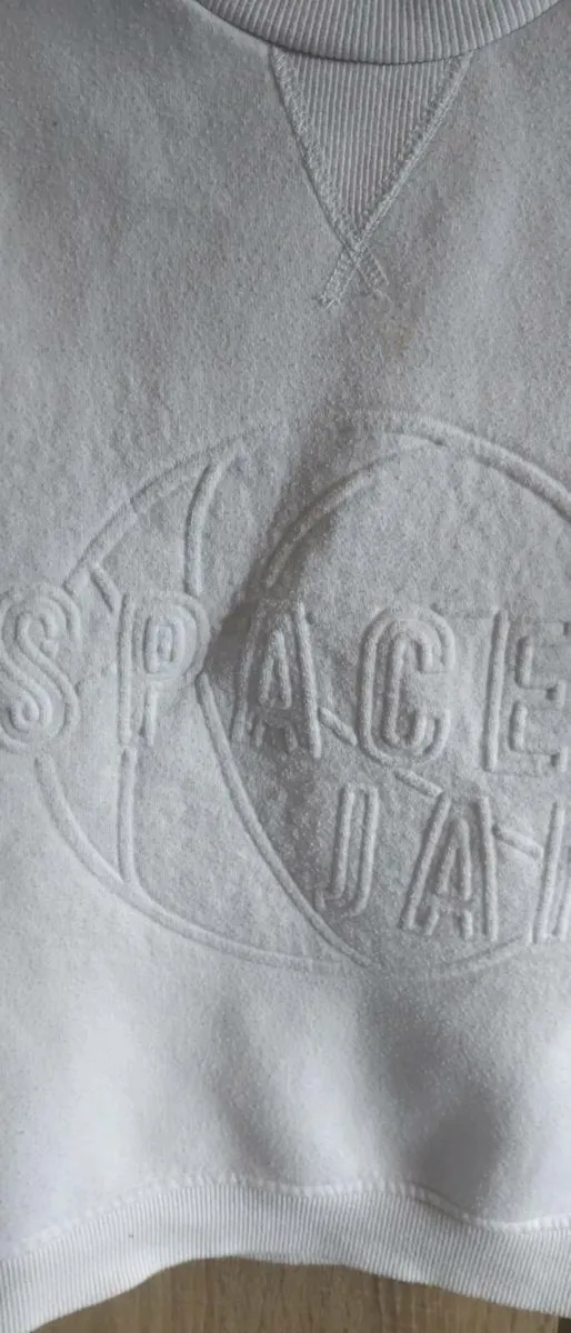 Space jam kid jumper 8/9 years - Image 1