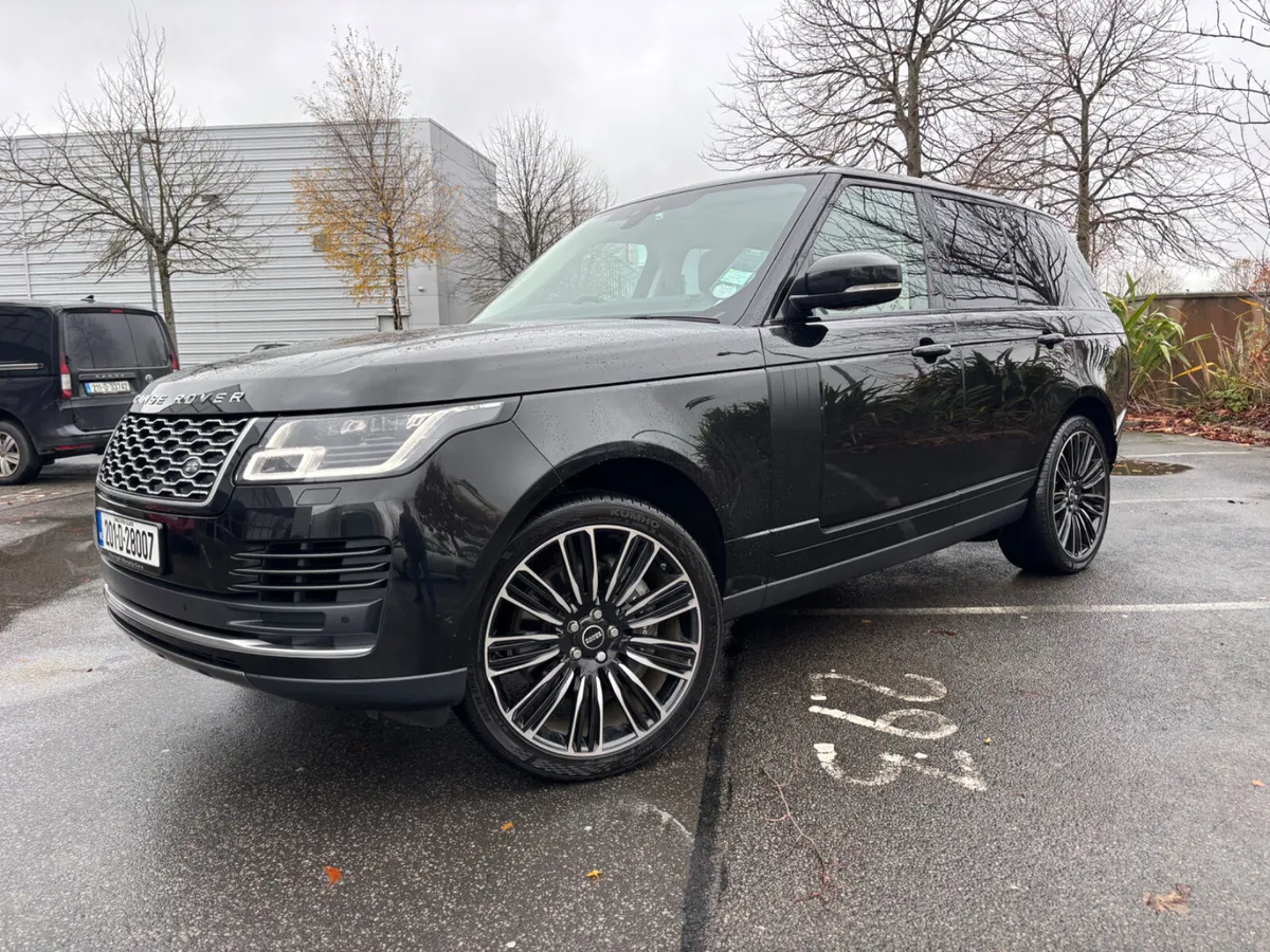 2020 Range Rover Vogue 2.0 Petrol Hybrid Edition - Image 3