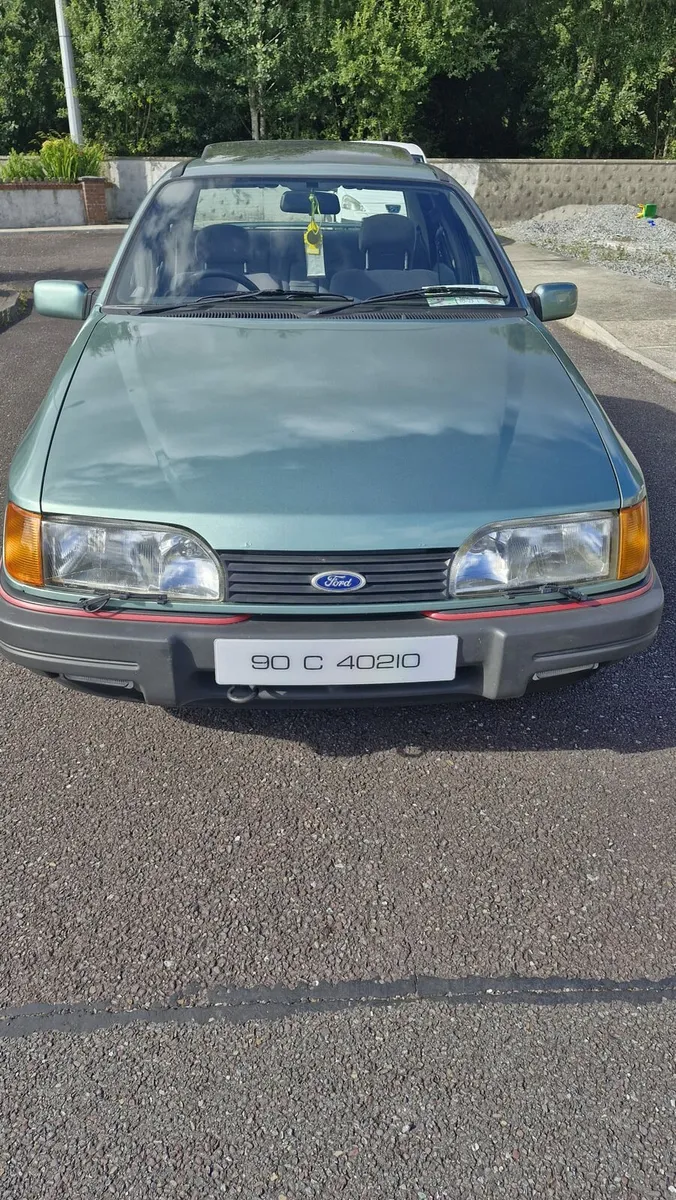 Ford Sierra GLS Sapphire - Image 1