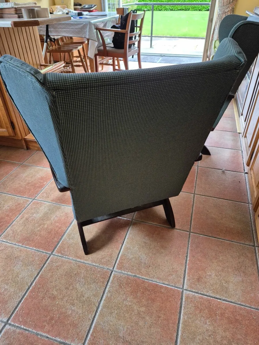 Traditional Rocking Chairs (x2) - Image 3