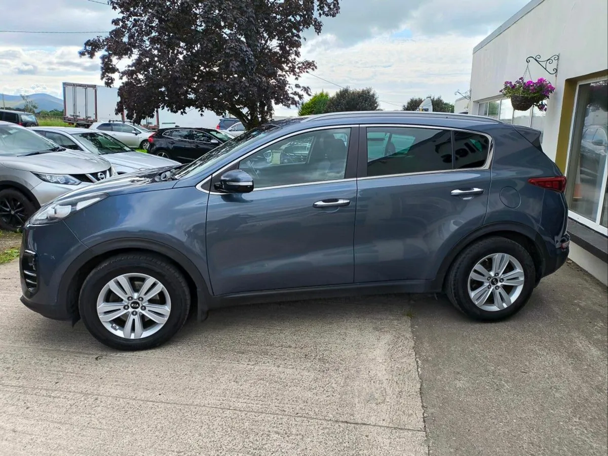 Kia Sportage 1.7 D EX - Image 4