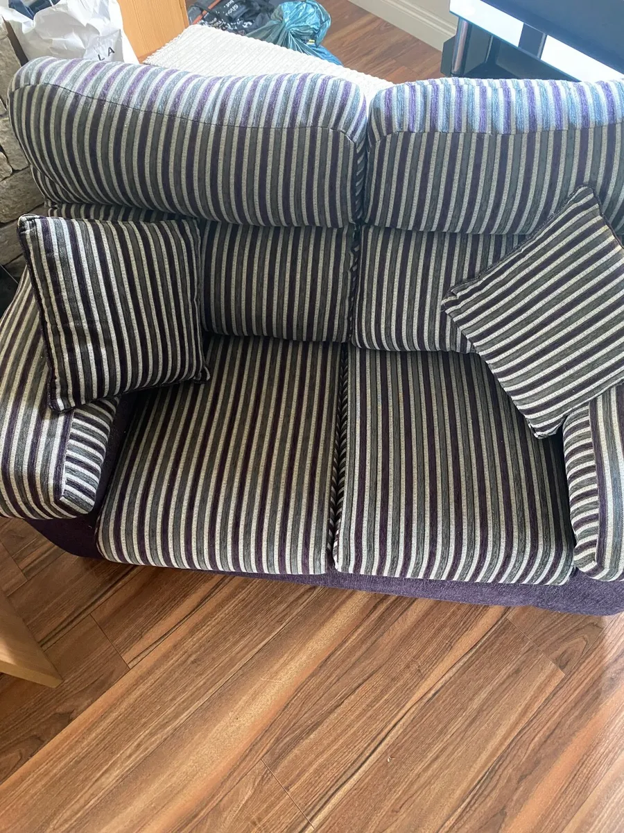 Two Seater Couch - Image 2
