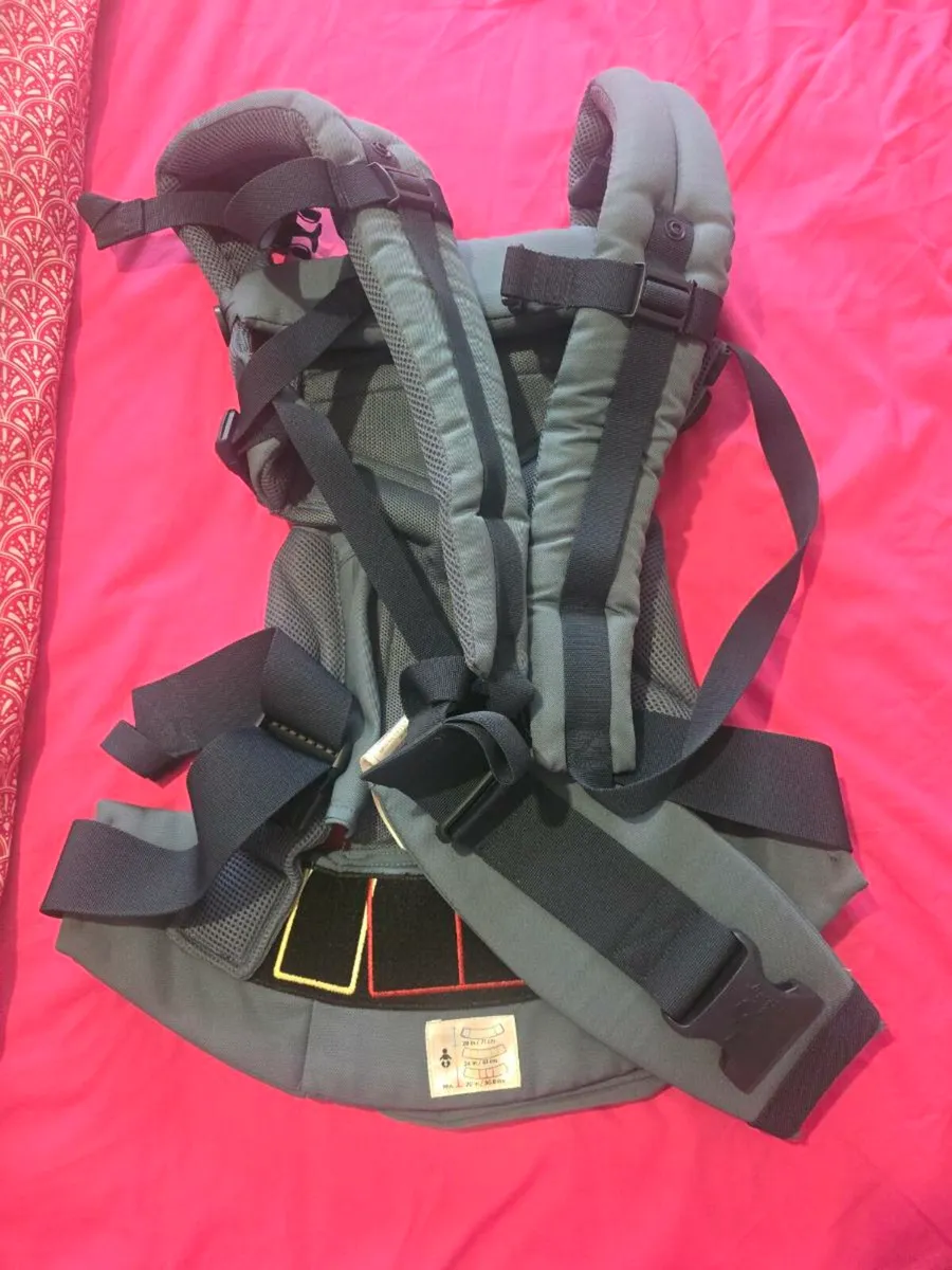 Ergo Baby Carrier - Image 3