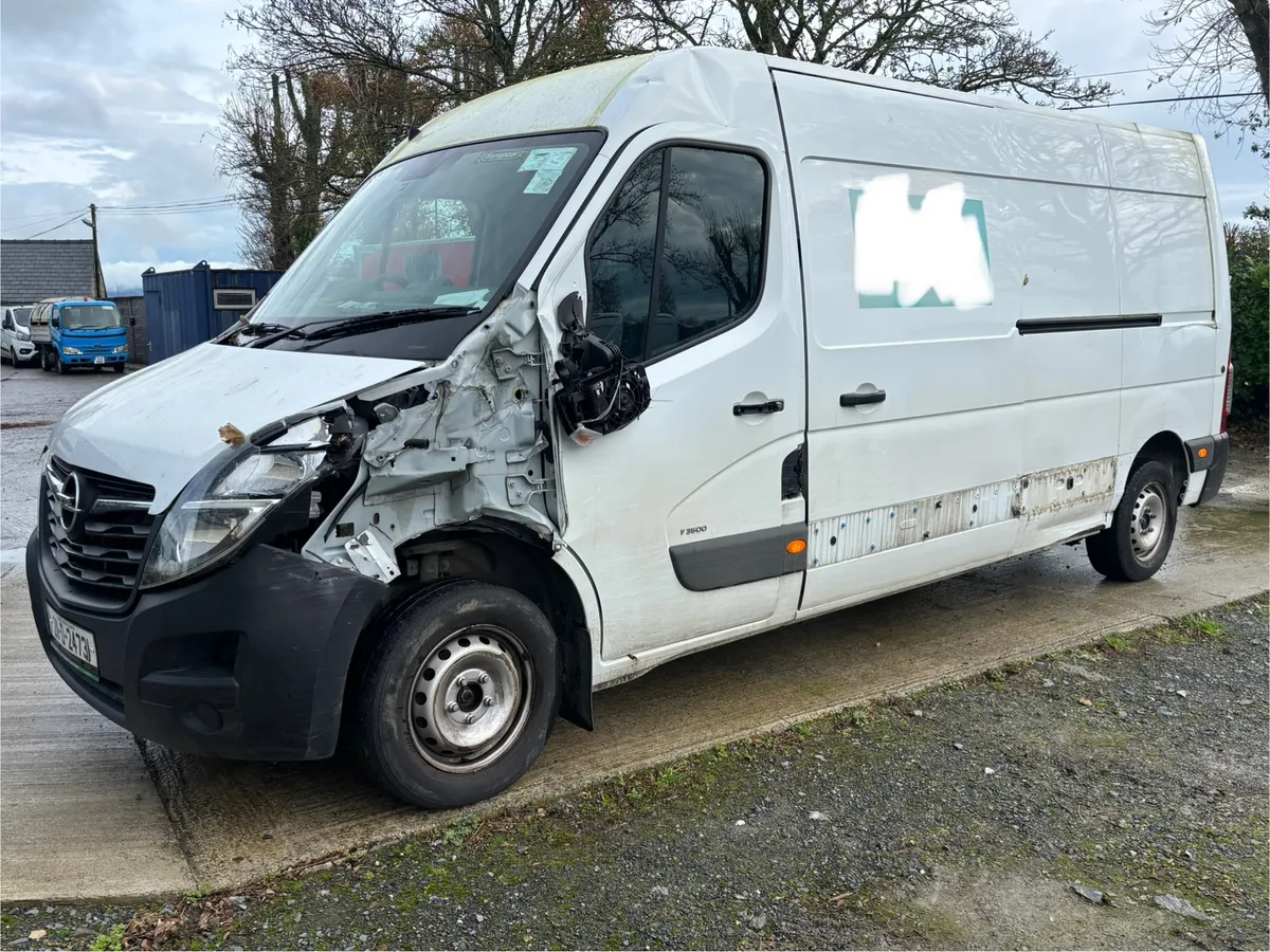 2021 Opel Monavo - Image 2