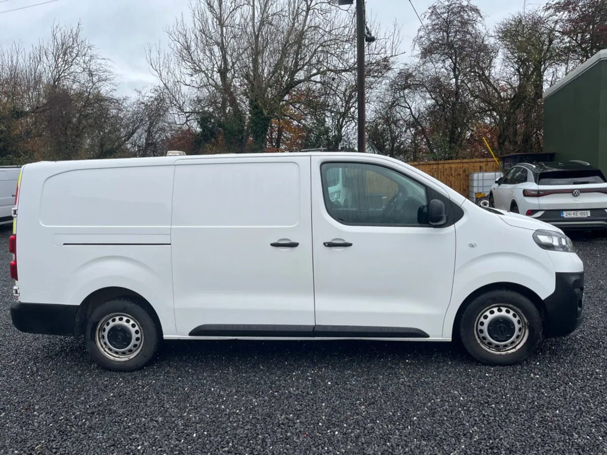 Opel Vivaro L2H1 1.5L 100BHP (New DOE) - Image 4