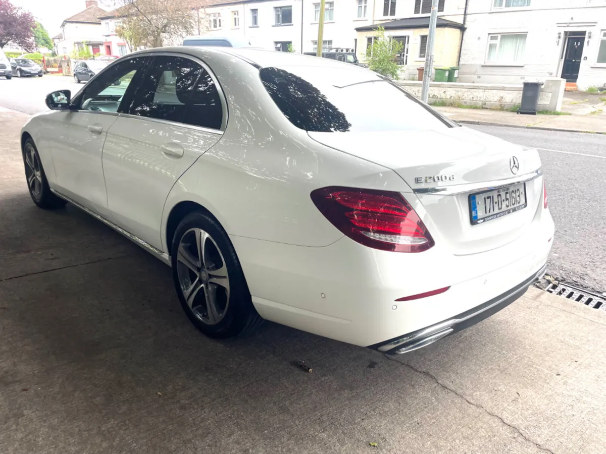 171Mercedes-Benz E200 CDI Avantgarde Auto - Image 4