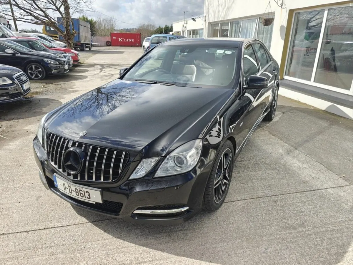 Mercedes-Benz E-Class E200CDI  Avantgarde Auto - Image 4