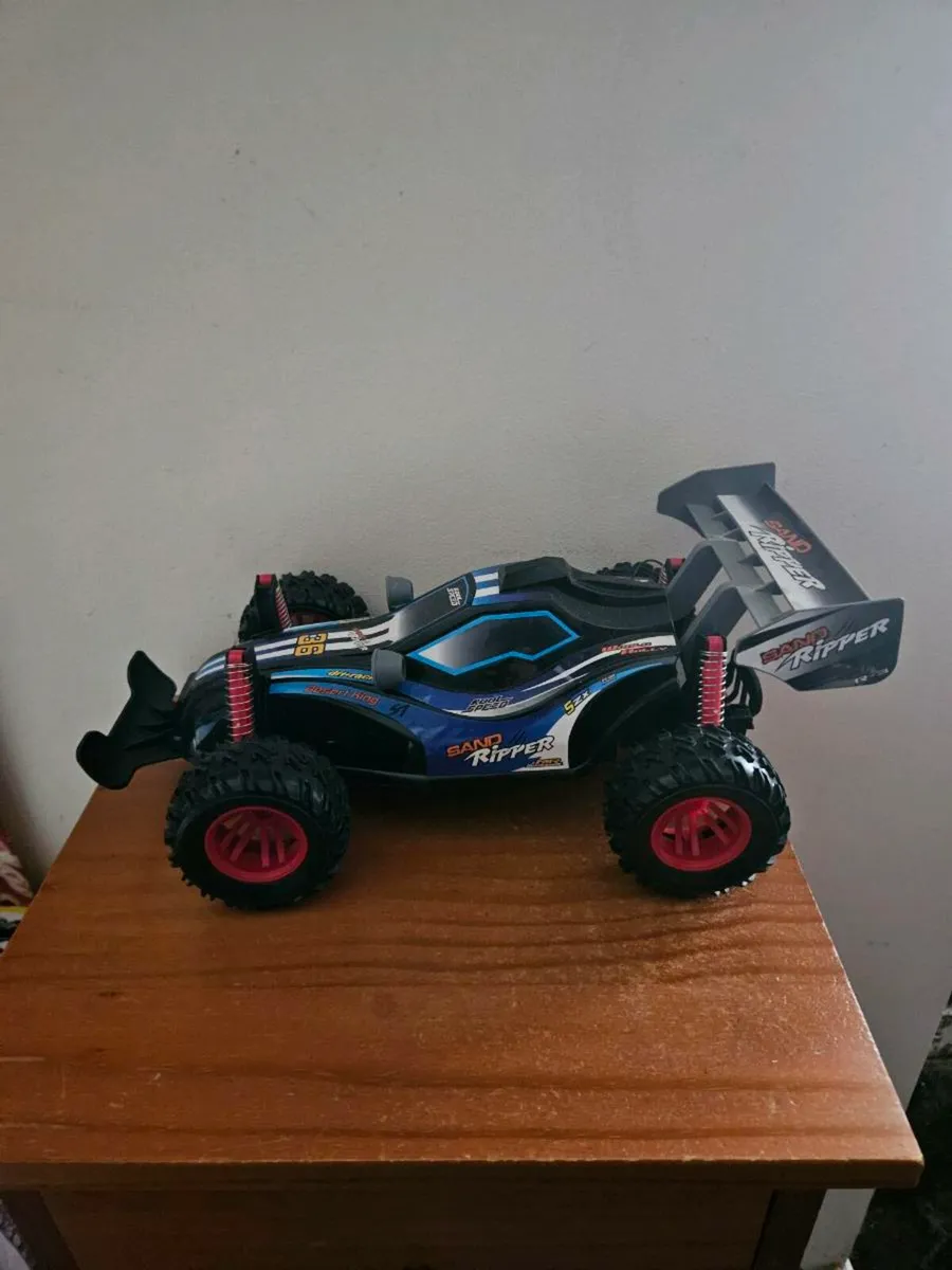 Remote Control Car - Image 3