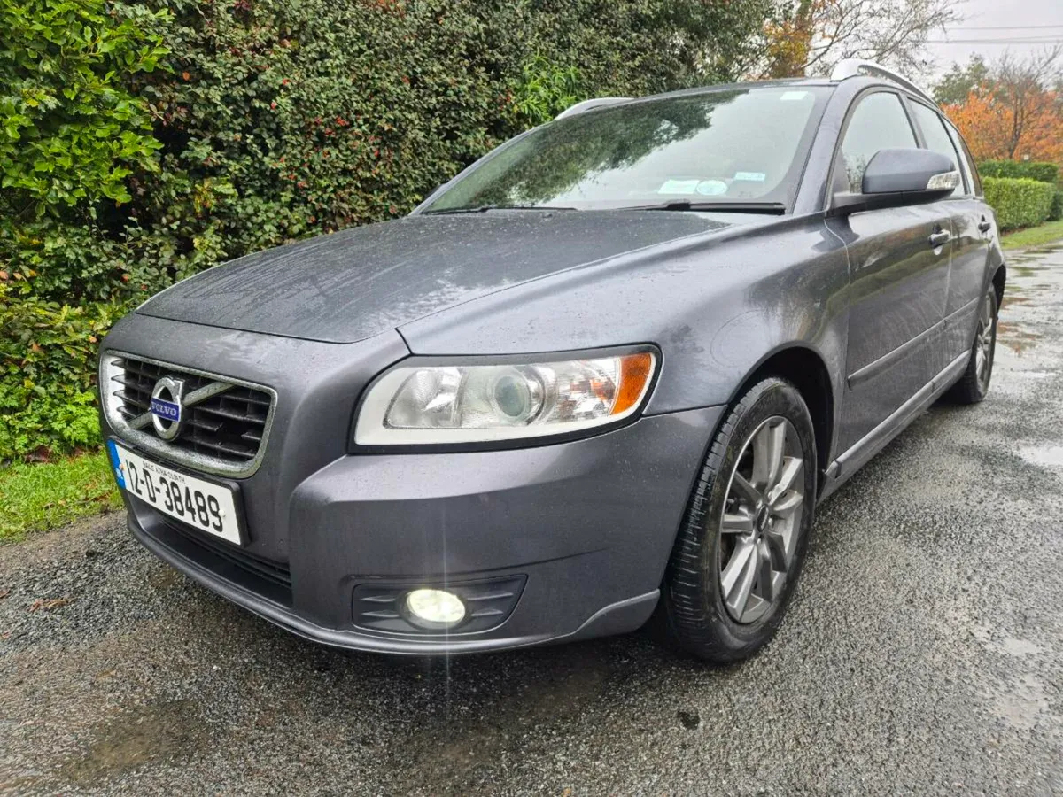 2012 VOLVO V50 1.6 DIESEL - NEW NCT - Image 4