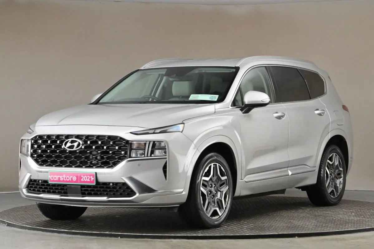 Hyundai Santa Fe 1.6 Phev 7seats  full Grey Leath - Image 3