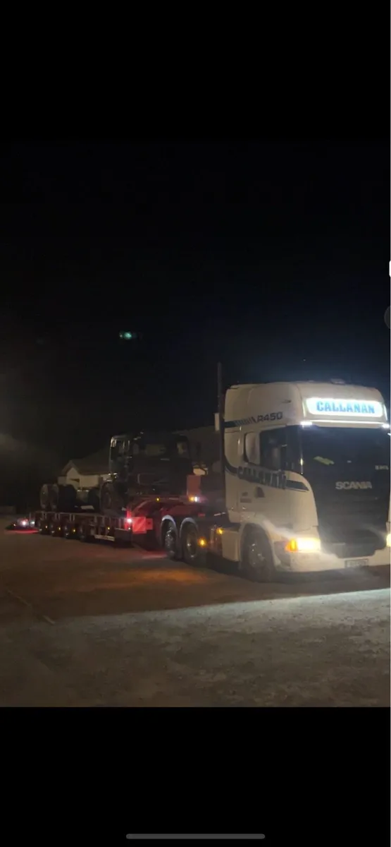 Low loader hire - Image 2