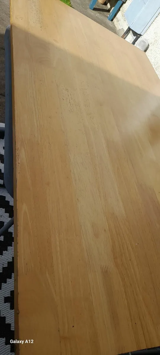 Table large - Image 1