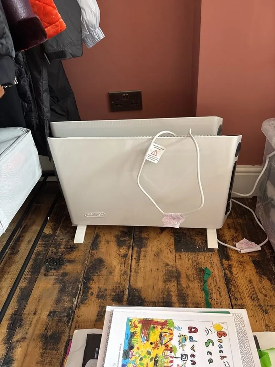 DeLonghi Heaters x2 - Like New - Image 1