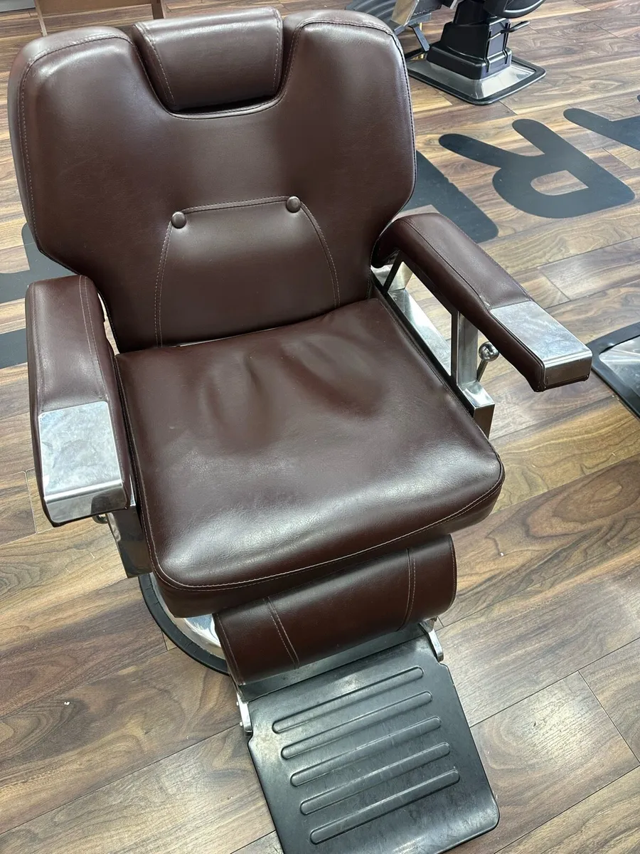 Barber chair - Image 2