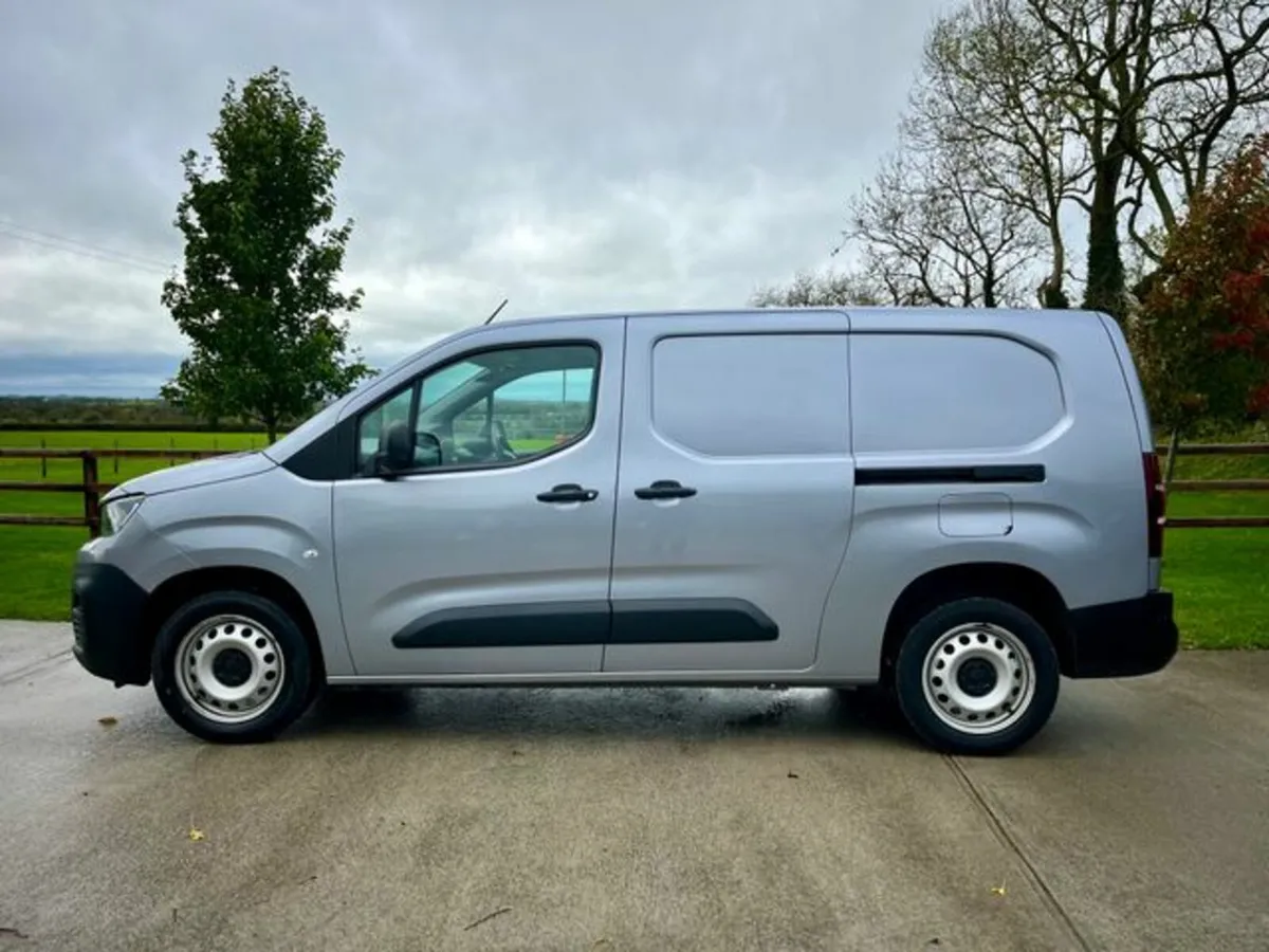 Peugeot Partner 1.5 Blue HDI 100 Long Body * RETAI - Image 3