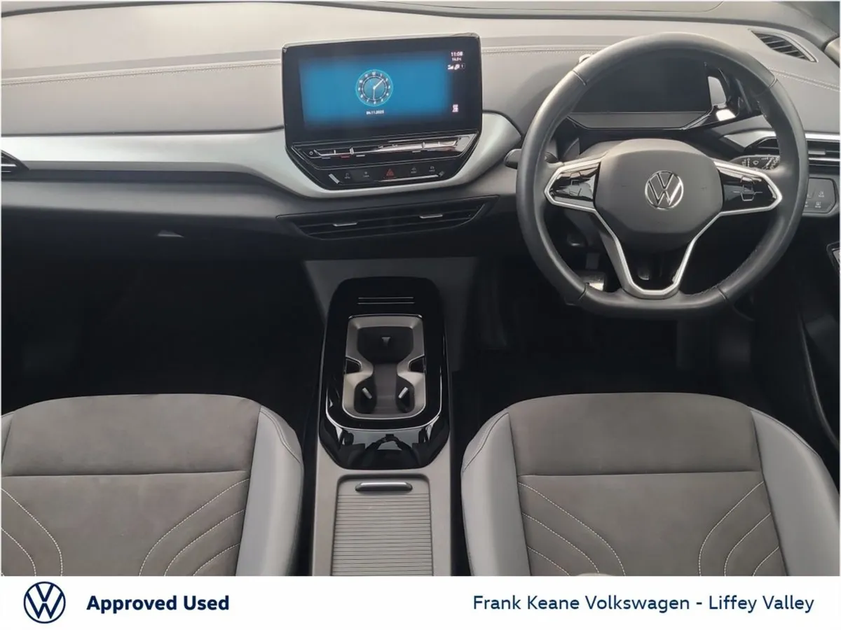 Volkswagen ID.4 77kwh Style 174BHP  panoramic Gla - Image 2