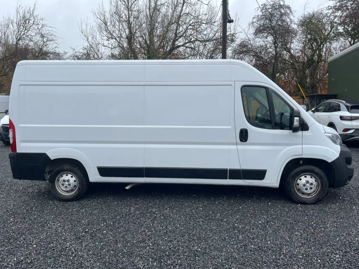 Peugeot Boxer L3H2 2.2L Diesel (Cat D) Read Ad - Image 4