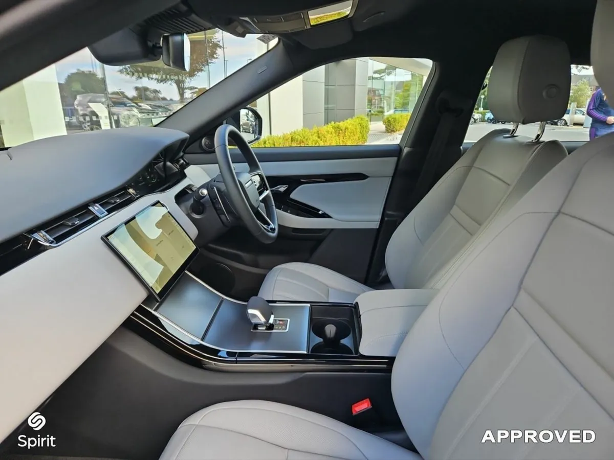 Land Rover Range Rover Evoque 1.5 PHEV S Automatic - Image 3