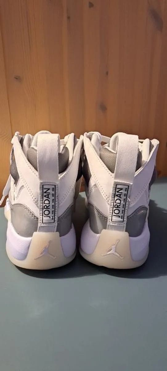 NIKE Jumpman Air Jordan Shoes/Sneakers - Image 1