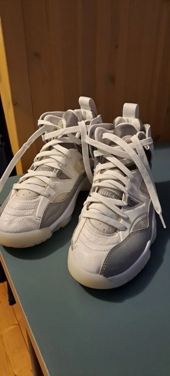 NIKE Jumpman Air Jordan Shoes/Sneakers - Image 2