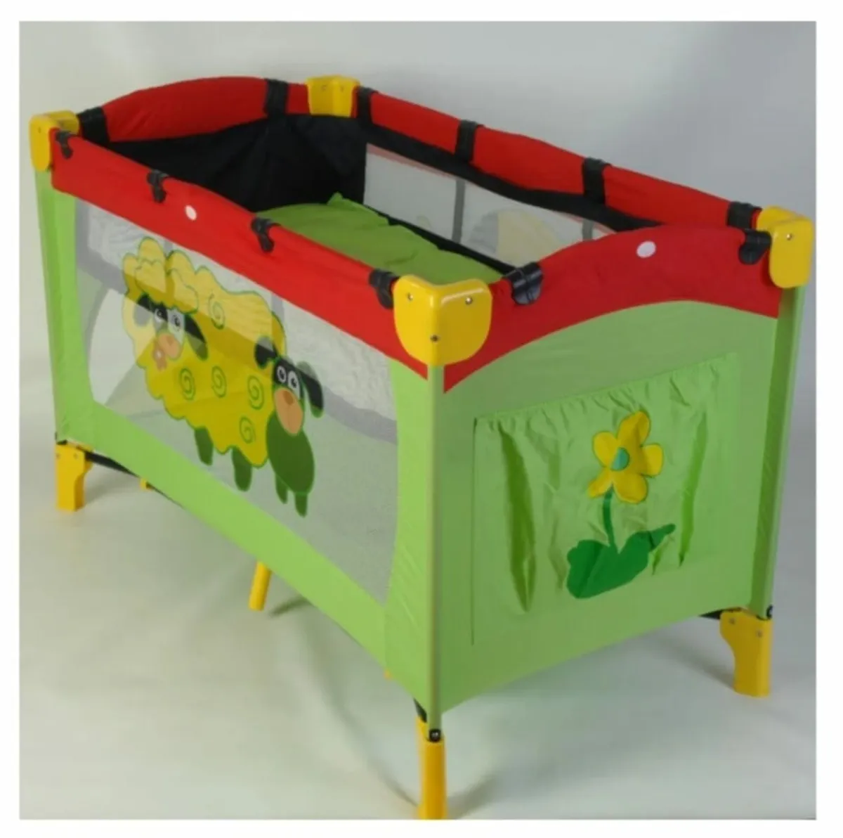 Travel cot (good as new) - Image 1