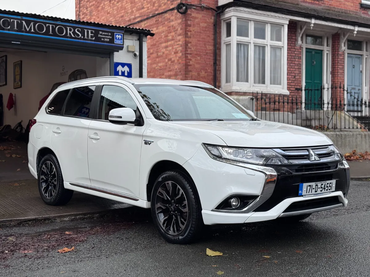 17 Outlander 4WD, 2.0 PHEV, FSH, New NCT, SIMI - Image 2