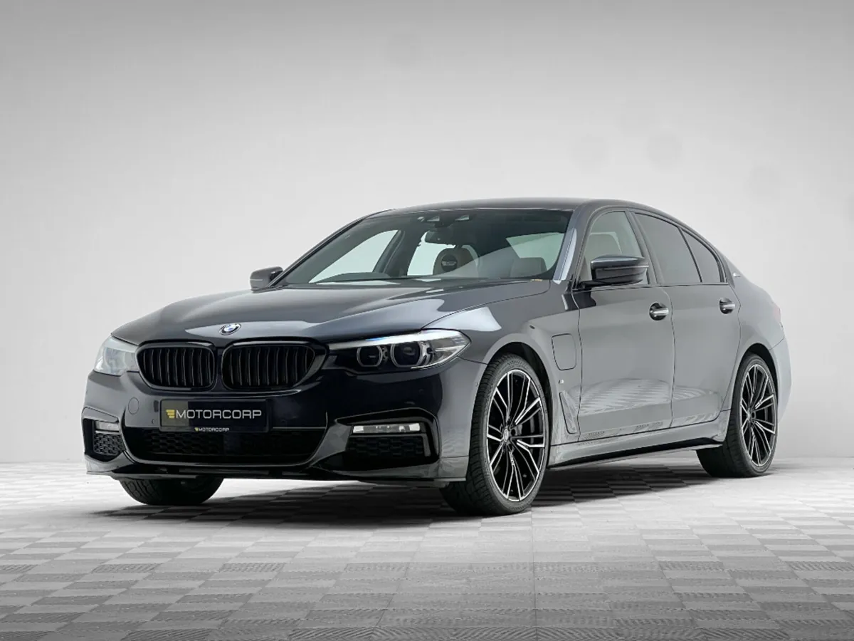 BMW 5-Series 530E M SPORT - Image 3